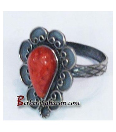 Bague kabyle Algerienne en corail rouge et argent massif