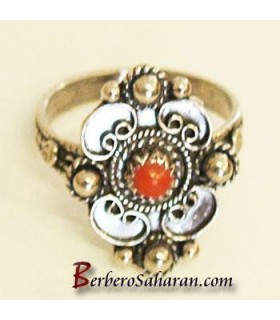 Bague kabyle en argent massif en corail rouge - Algerie
