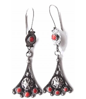 Boucles d'oreilles authentiques de Kabylie en argent massif noirci, corail rouge et émaille﻿