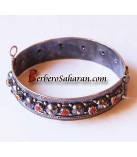 Bracelet kabyle Algerien en corail rouge et argent pur