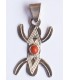 Nouveau Pendentif Touareg du symbole Amazigh en corail rouge et argent - Insigne Berbère
