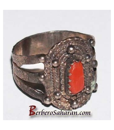 Bague kabyle en argent massif en corail rouge - Algerie