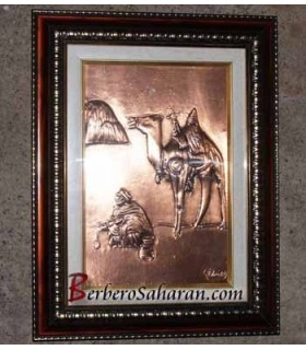 Beau Canard en cuivre repoussé fait et gravé à la main par une artiste Kabyle en Algérie