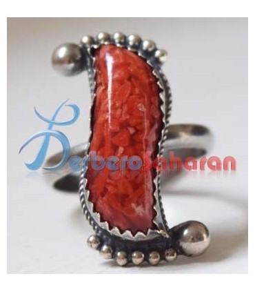 Bague Kabyle en argent et corail rouge d’ath yenni