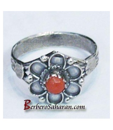 Bague kabyle en argent massif en corail rouge - Algerie